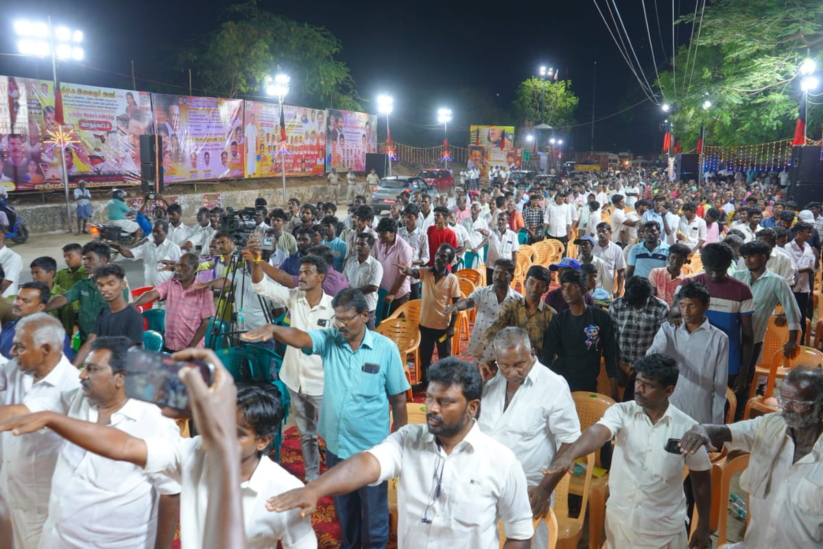 கழகத் தலைவர் மாண்புமிகு தமிழ்நாடு முதலமைச்சர்  
<a href="/mkstalin/">M.K.Stalin</a> அவர்களின் உத்தரவின்பேரில், கழக இளைஞர் அணிச் செயலாளர் மாண்புமிகு தமிழ்நாடு துணை முதலமைச்சர்  <a href="/Udhaystalin/">Udhay</a> அவர்களின் வழிகாட்டுதலில் திருவைகுண்டம்  சட்டமன்ற தொகுதியில் கழக இளைஞர் அணி சார்பில் கண்டன பொதுக்கூட்டம் நடைபெற்றது.