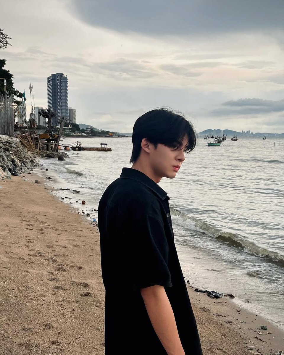 🗓️ 28 Apr. 2025
IG Post Update : ppreme.prt 

[ น้องพรีมกับวิวทะเลคือดีย์ หล่อมากครับ 👍 ]

#ppremeprt // <a href="/ppremeprt/">Ppreme</a>