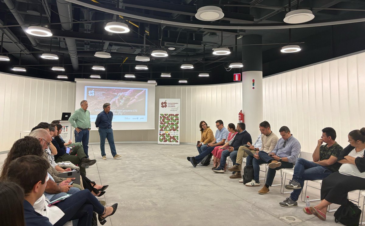 Ashotel (@ashotel) on Twitter photo 🌿Estamos hoy en #Adeje haciendo balance de casi tres años de nuestro proyecto #ComunidadesTurísticasCirculares, una iniciativa coordinada por #Ashotel y <a href="/AsagaCanarias/">Asaga Canarias ASAJA</a>, que convierte los biorresiduos hoteleros en compost de calidad
#sostenibilidadAshotel #turismocircular 🌿Estamos hoy en #Adeje haciendo balance de casi tres años de nuestro proyecto #ComunidadesTurísticasCirculares, una iniciativa coordinada por #Ashotel y <a href="/AsagaCanarias/">Asaga Canarias ASAJA</a>, que convierte los biorresiduos hoteleros en compost de calidad
#sostenibilidadAshotel #turismocircular