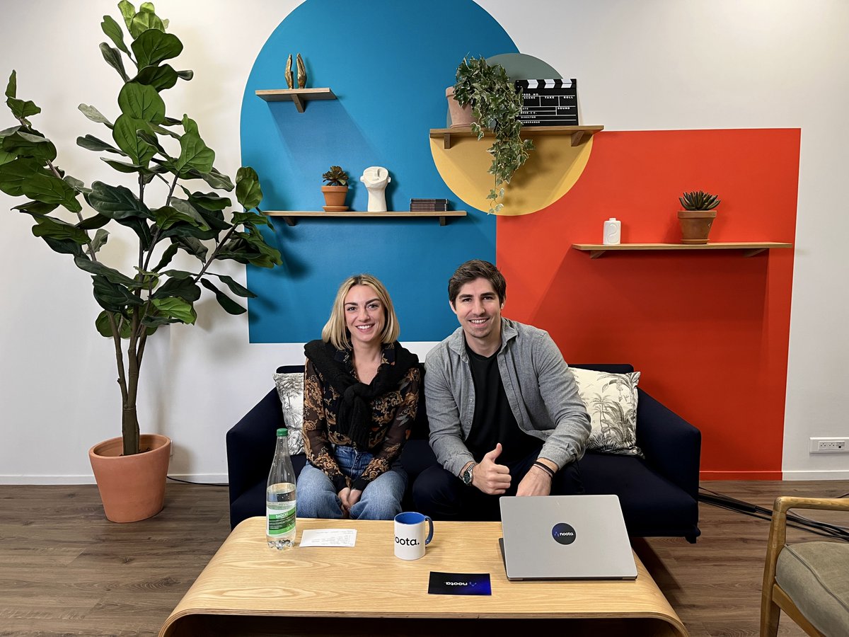 Last week, we hosted our 1st webinar dedicated to our users and BOOM💥450 registrations!

Alexandre Duffaut and Pauline Audebeau revealed game-changing updates, and exclusive surprises!🤫Behind the scenes, Fabiola Vega, our webinar host.

Thanks to all of you who joined us🙌 #AI