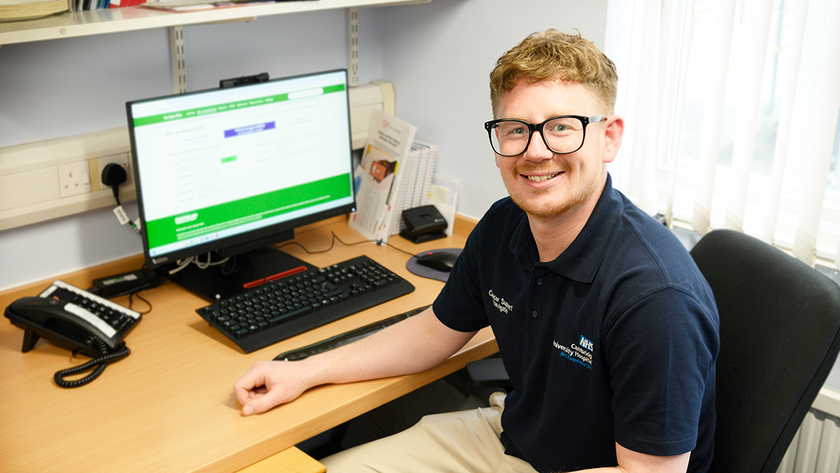 Cambridge Cancer Research Hospital (@cambcancer) on Twitter photo "Kind, considerate, reliable and dependable. He motivates the team and leads by example."
Congrats to Mitch Wooding, Lead Cancer Support Navigator at <a href="/CUH_NHS/">Cambridge University Hospitals NHS</a> for receiving a You Make a Difference Award for his outstanding dedication to patients: orlo.uk/X0xMs "Kind, considerate, reliable and dependable. He motivates the team and leads by example."
Congrats to Mitch Wooding, Lead Cancer Support Navigator at <a href="/CUH_NHS/">Cambridge University Hospitals NHS</a> for receiving a You Make a Difference Award for his outstanding dedication to patients: orlo.uk/X0xMs