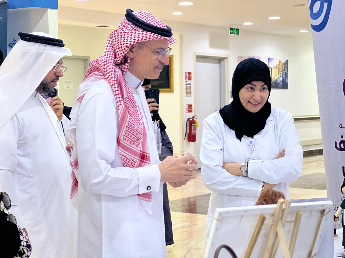 E1_QcH's tweet photo. قسم الخدمة الإجتماعية بمستشفى الأمير محمد بن فهد العام وأمراض الدم الوراثية يفعل ��ليوم العالمي للخدمة الاجتماعية تحت شعار الخدمة الاجتماعية تعاطف و تدخل بمشاركة سبعة جهات خارجية للتعريف بأهمية دور الخدمة الاجتماعية في المجتمع https://t.co/6OmJiNqHdl