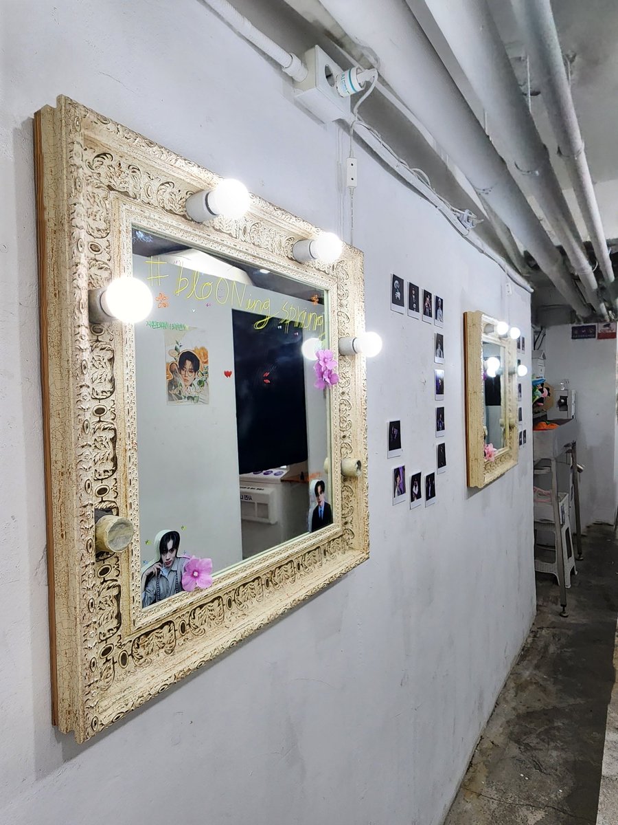 goliangyi's tweet photo. #꽃한가득_봄_속에_지온이_빼꼼
#13번째_지온이_꽃이_피었습니다
#BloONing_spring

시간계산을 잘못해서ㅠㅠㅠ
지나가는 길에 들어가서 디피만 후다닥 보고 나왔어요 

아기자기하고 예뻤는데🥹 https://t.co/izzQU27IAP