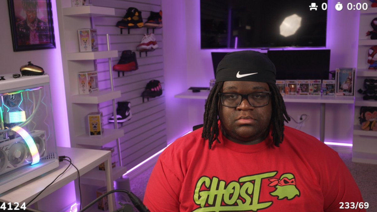 4K Subs. I could cry rn, but 5k loading🔥