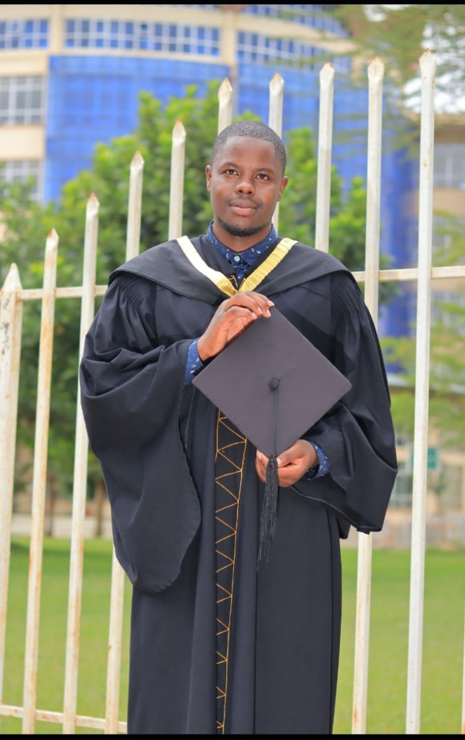 deanshox's tweet photo. @ntvkenya I’m Denis Kipkoech, a recent graduate of Kenyatta University (BSc Library &amp; Information Science).
This photo holds dream but behind it are scars of unemployment, rejection, and silent battles.
 kipkoechdennis30@gmail.com
#HireMeKE #KenyanYouth #JobSearch #GraduateVoices https://t.co/8y9RvwM9MK