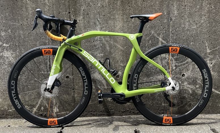SantilloCicli's tweet photo. 走行距離約500㎞
1.中古車(2020年)
2.細かい擦り傷等あり
3.1か所塗装の欠けあり
販売価格 税込880,000円
コンポ:シマノ アルテグラ Di2(11速)
ホイール:Santilloオリジナル カーボンホイール
#サンティッロ #santillo #rb01 #ロードバイク https://t.co/JAPejgHx3l