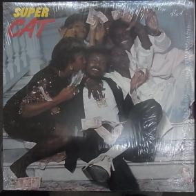 LPにDANCEHALL中心に色々10枚追加しました。
caribrecords.com
明日火、水曜日は定休日の為休みます。
GWは通常営業しております。よろしくお願いします。

先週土曜日は久しぶりに遊びに出かけて、楽しくて呑み過ぎてしまいました。。。お相手してくれた皆さんありがとうございました。