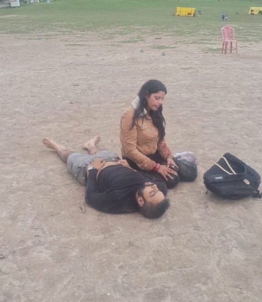 Sauravmishra7g1's tweet image. मेरा बस एक सवाल हैँ 
क्या भारत के अलावा दुनिया का कोइ और देश 
अपने सिविलियन की मौत बर्दाश्त kr लेता 
किसी ने नहीं किया हैँ आज तक 
#phalgamterrorattack