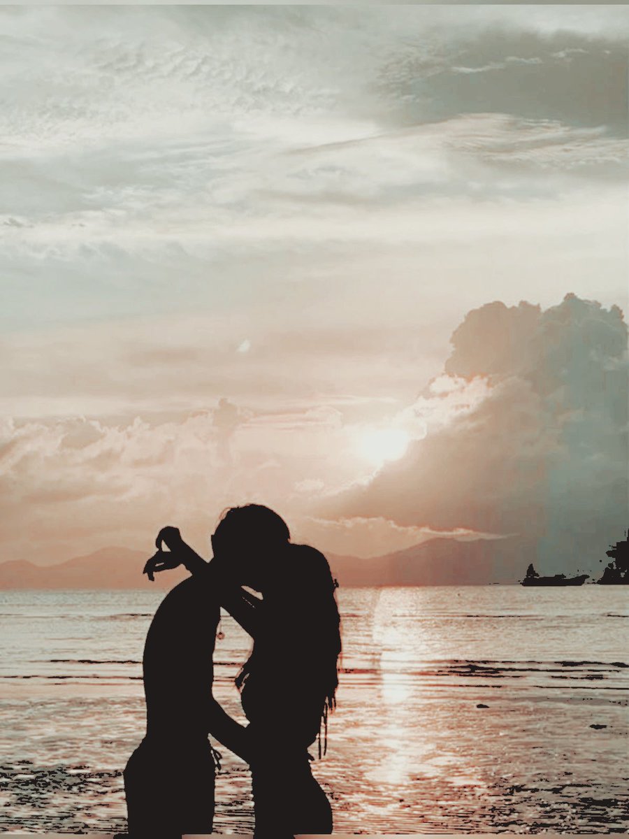 pougeshippie's tweet image. ᅠ            
ᅠㅤ

                  ♡ @foreverpogue 

ᅠ            
ᅠㅤ