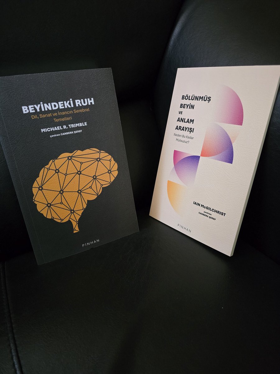 İnsan ol­ma­nın ne an­la­ma gel­di­ği­nin en de­rin­le­ri­ne dalan bü­yü­le­yi­ci ve son de­re­ce merak uyan­dı­rı­cı bu iki çalışma <a href="/mrpyrz/">Emre Poyraz</a> editörlüğünde yayımlandı.