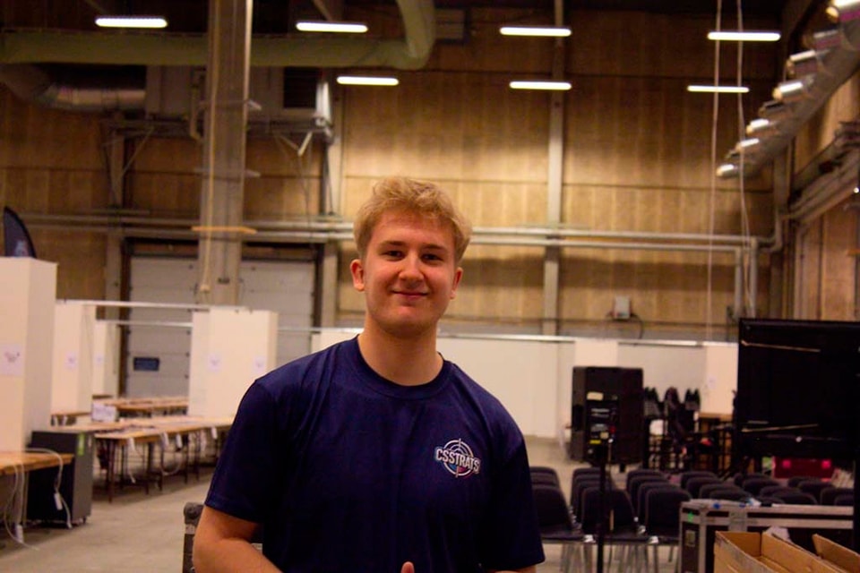 CsStrats tweet media