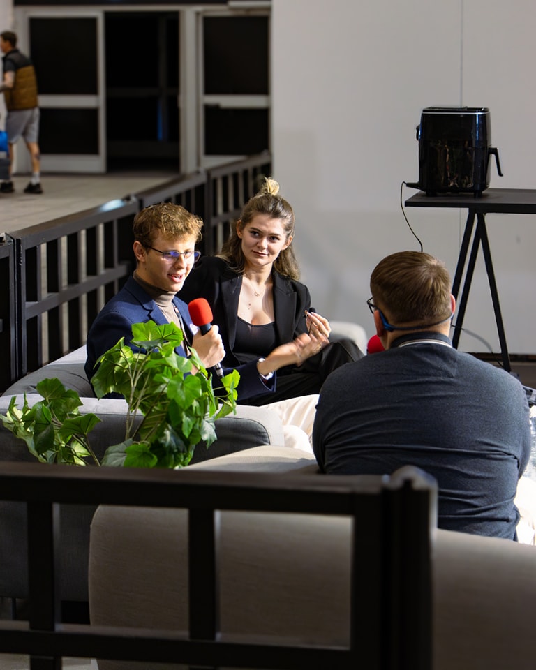 CsStrats tweet media