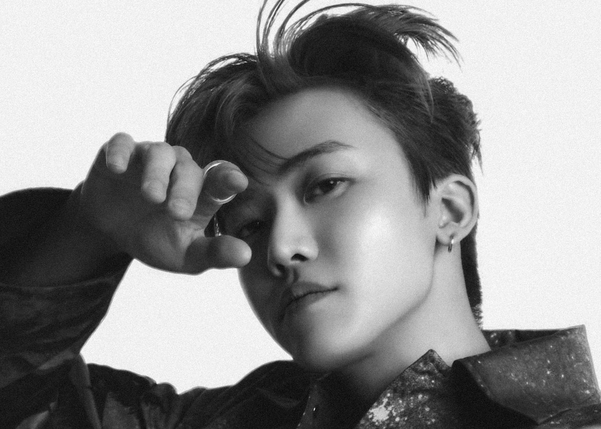 * 𝙪𝙣🍸 tweet media