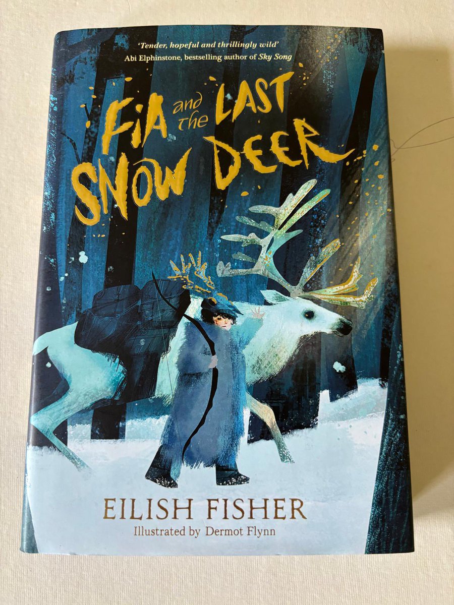 Read Irish Women Challenge 2025: 
Day 28: A book that features friendship - Fia and the Last Snow Deer by Eilish Fisher

#readirishwomen #books #irish #womenwriters #authors #readmorebooks