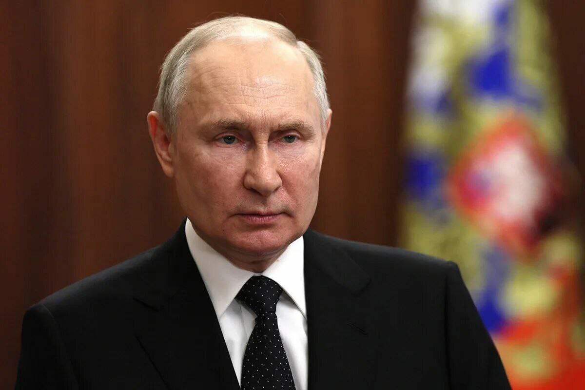 ⚡️Путин объявил очередное  перемирие в дни 80-летия Победы,с нуля часов с 7 на 8 мая до нуля часов с 10 на 11 мая!

Мне почему то в День Победы  вспоминается генералиссимус товарищ Сталин!
А как бы он поступил,давал бы он шансы войскам Гитлера,ценою жизни своих солдат?!