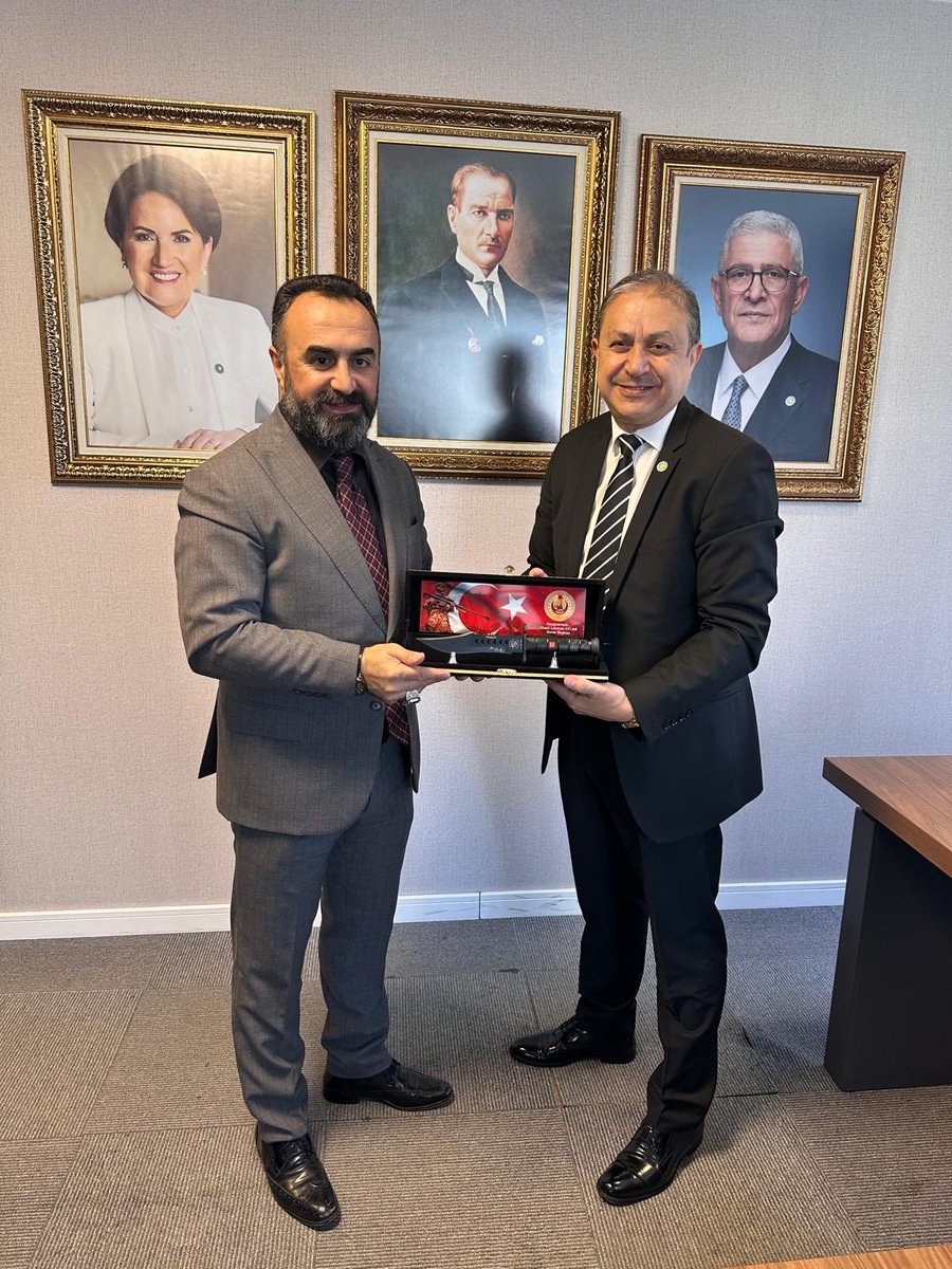 İYİ PARTİ Genel başkan baş danışmanı sn Ali Demir bey’e kızımızın  düğünene teşriflerinden dolayı teşekkür ziyaretinde bulunduk. Desteklerini Hiçbir zaman bizden esirgemeyen her zaman yanımızda olan  Syn.Ali paşama teşekkür ediyorum.⁦<a href="/iyiparti/">İYİ Parti</a>⁩ ⁦<a href="/GazilerVakfi/">TÜGŞAV</a>⁩