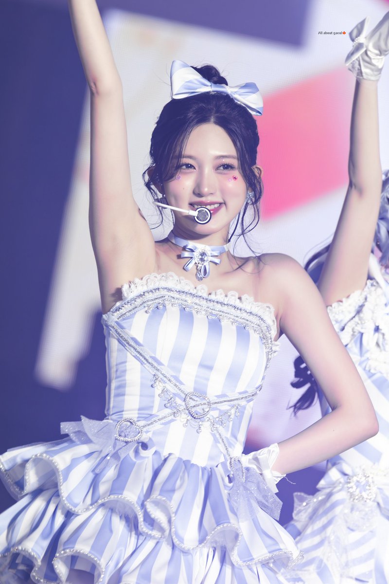 All_About_Gaeul's tweet image. 2025 IVE THE 3RD FAN CONCERT
＜IVE SCOUT＞ D-2
(HD 3)
-
마법소녀🪄🩵
-
#IVE #아이브
#IVE_SCOUT
#가을 #김가을 #GAEUL 
@IVE_twt