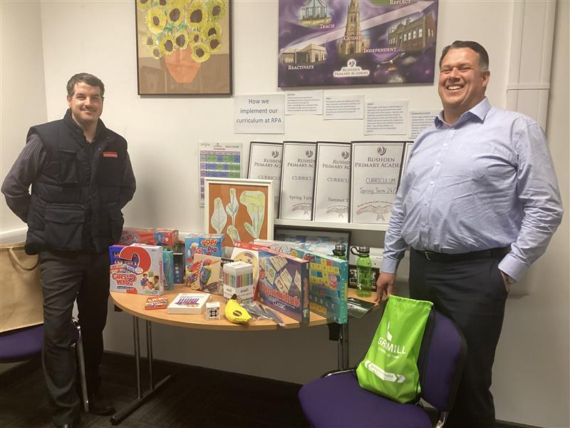 A huge thank you to Donovan from Greenmill and David from Adcocks for the brilliant board games gifted to the school – the children will absolutely love using them!
Such a generous donation!!