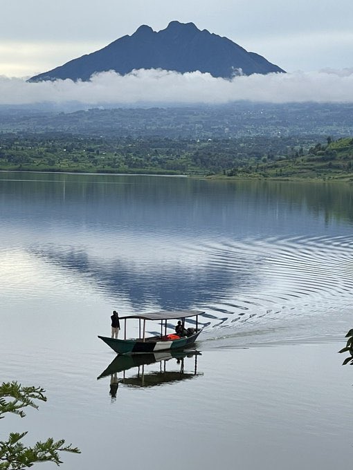 VISIT TWIN LAKES ( Burera and Ruhondo) (@twinlakes100) on Twitter photo You can’t explain Rwanda in words. But when you land, breathe, and feel—VisitRwanda explains itself.
📍#TwinLakes
<a href="/visitrwanda_now/">Visit Rwanda</a> |<a href="/RDBrwanda/">Rwanda Development Board</a>
<a href="/RwandaisOpen/">Rwanda Is Open 🇷🇼</a> You can’t explain Rwanda in words. But when you land, breathe, and feel—VisitRwanda explains itself.
📍#TwinLakes
<a href="/visitrwanda_now/">Visit Rwanda</a> |<a href="/RDBrwanda/">Rwanda Development Board</a>
<a href="/RwandaisOpen/">Rwanda Is Open 🇷🇼</a>