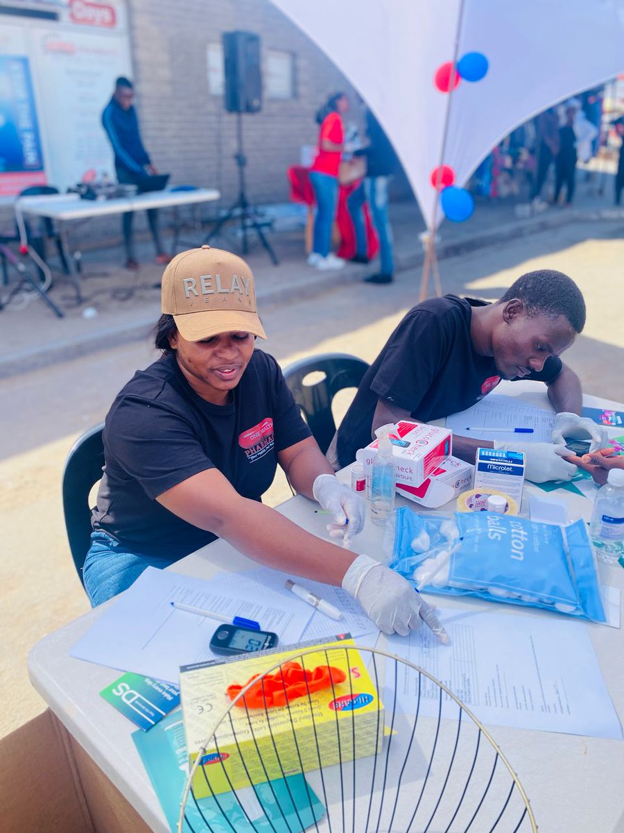 TheNamibian's tweet photo. HEALTH TO COMMUNITY ... The One Health pharmacy at Walvis Bay on Saturday extended its services to the community through a health awareness event. Residents received free blood pressure and glucose testing, while their weight and height were recorded to determine their body mass index. According to pharmacist Grace Nakalondo, the event aimed to create community awareness on how to look out for health conditions. Patients with detected conditions were referred to a doctor for further free treatment. The programme was also joined by the Namibian Family Planning Association who were offering free HIV tests and distributing condoms.