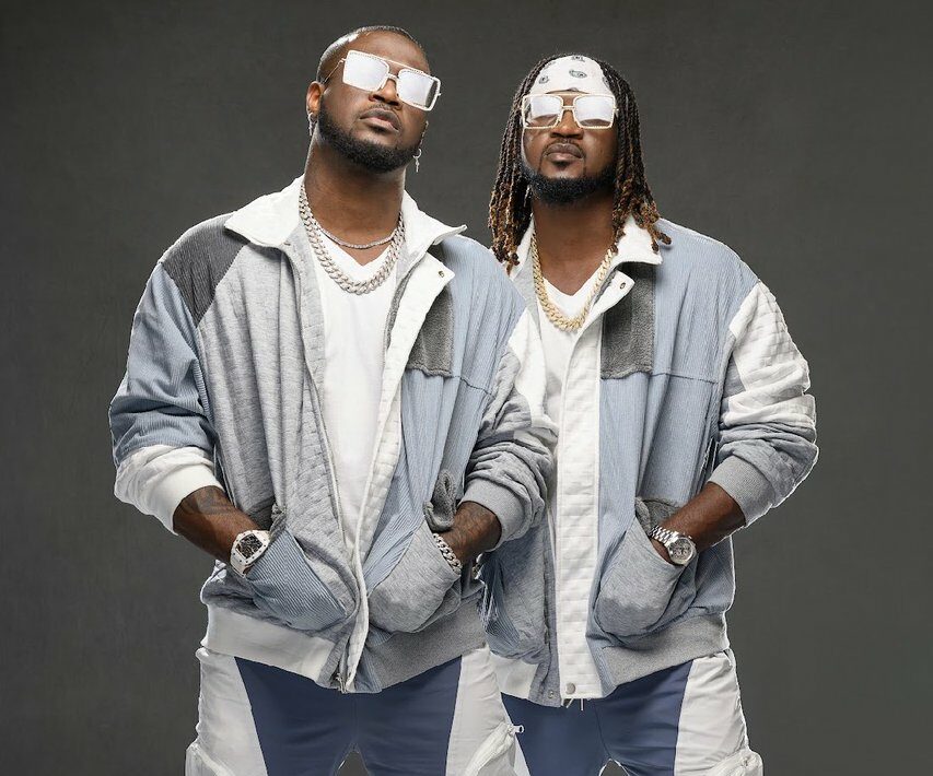 🎙️🏝️#middaysweetness #middayAura with <a href="/ebelenonye/">nonye!!!</a>  ||#Dincredible😍||

🎧Do Me - <a href="/psquare/">P-SQUARE</a> 
||107.1📻🌻||#Middayaura #middayshow #R21071Lagos