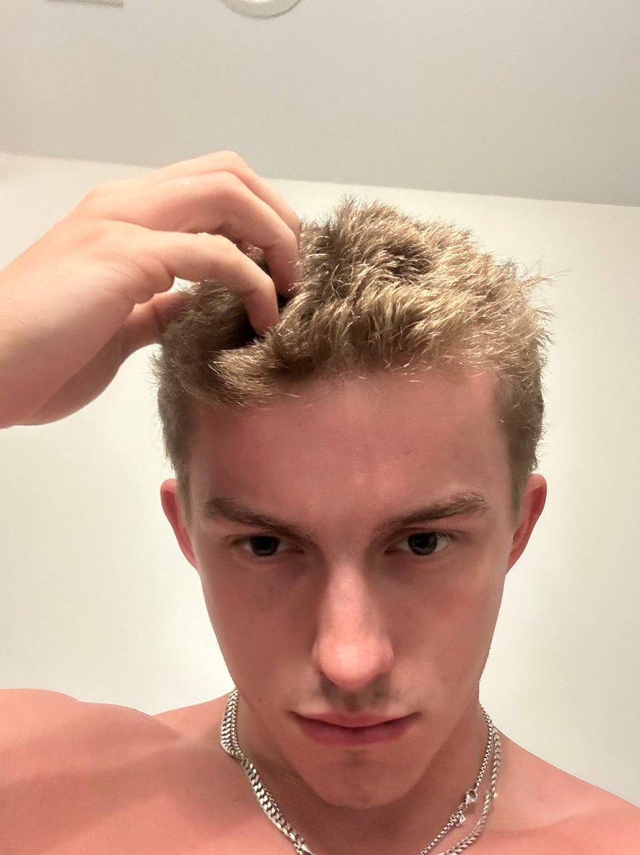 Sending a 🌶 video to everyone that RTs this image.