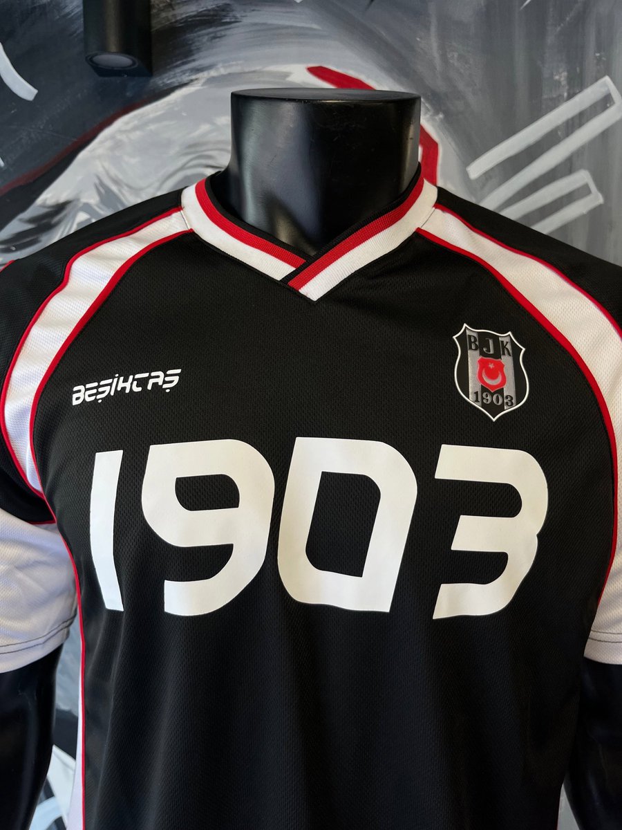 Beşiktaş Yeni Sezon Unisex Tshirt 

1599,99₺

Whatsapp sipariş hattı: 054 1903 2333

#Beşiktaş #Bjk