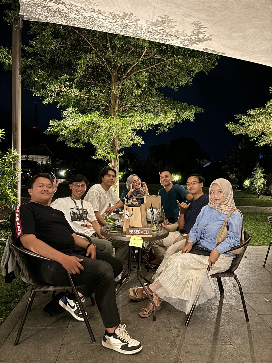 ginavoid_'s tweet image. brobrooo