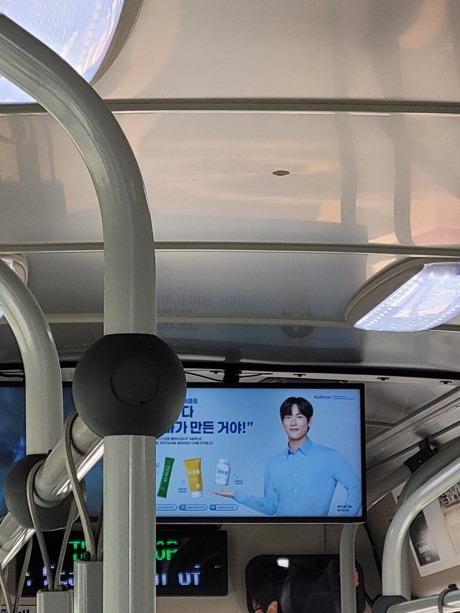 thirdthree_0731's tweet photo. 생각해보니까 오늘 진짜 자만추 많이 함...
오늘은 국제 시완의 날로 하겠습니다.
(제마음임) https://t.co/8aQ03D5WYR
