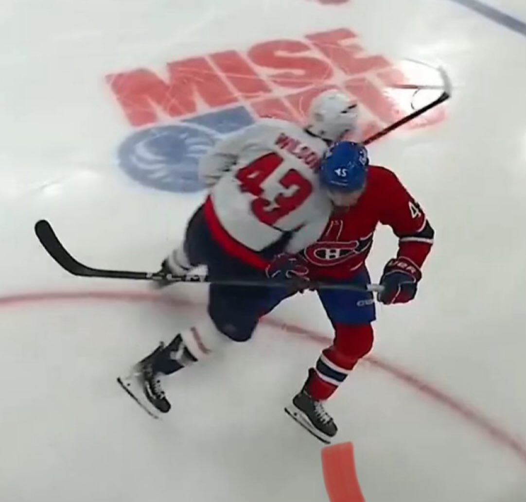 jpullaro's tweet image. Breaking News:
Brandon Hagel has a meeting with @NHLPlayerSafety scheduled for today for this hit.
#GoBolts