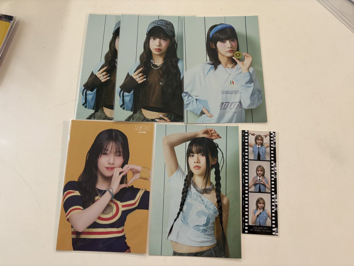 ranchan_lv's tweet photo. ME:I MUSE 過去トレカ買取

求:PayPay 
譲:画像のもの（1〜3枚目）＋1周年心菜

お気軽にお声掛けください🍀
加藤心　櫻井美羽  笠原桃奈　石井蘭　飯田栞月　高見文寧　清水恵子　村上璃杏　山本すず  海老原鼓　#ME_I_買取 https://t.co/YF3iYsWIdn