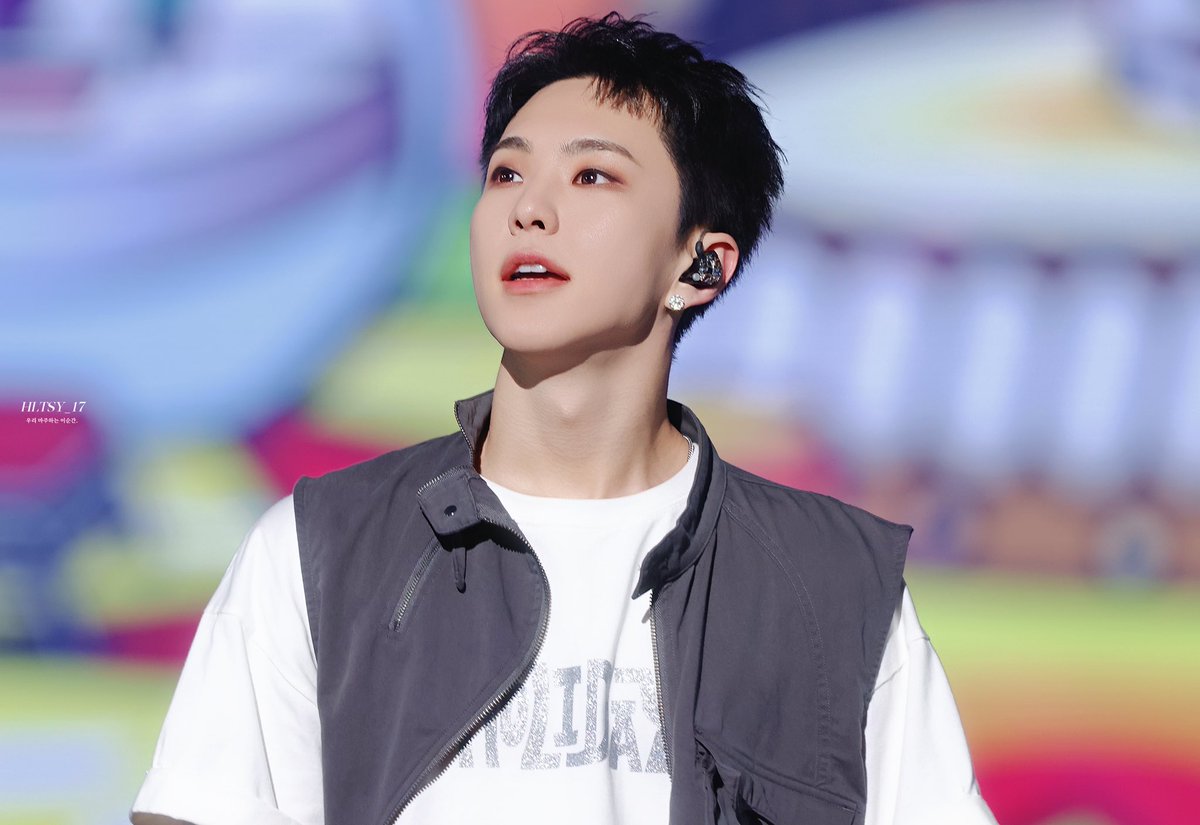 HLTSY_17's tweet photo. 250427
매순간 다 소중해짐

#호시 #HOSHI #권순영 #ホシ #权顺荣
#세븐틴 #SEVENTEEN https://t.co/G7gQkdZZ4P