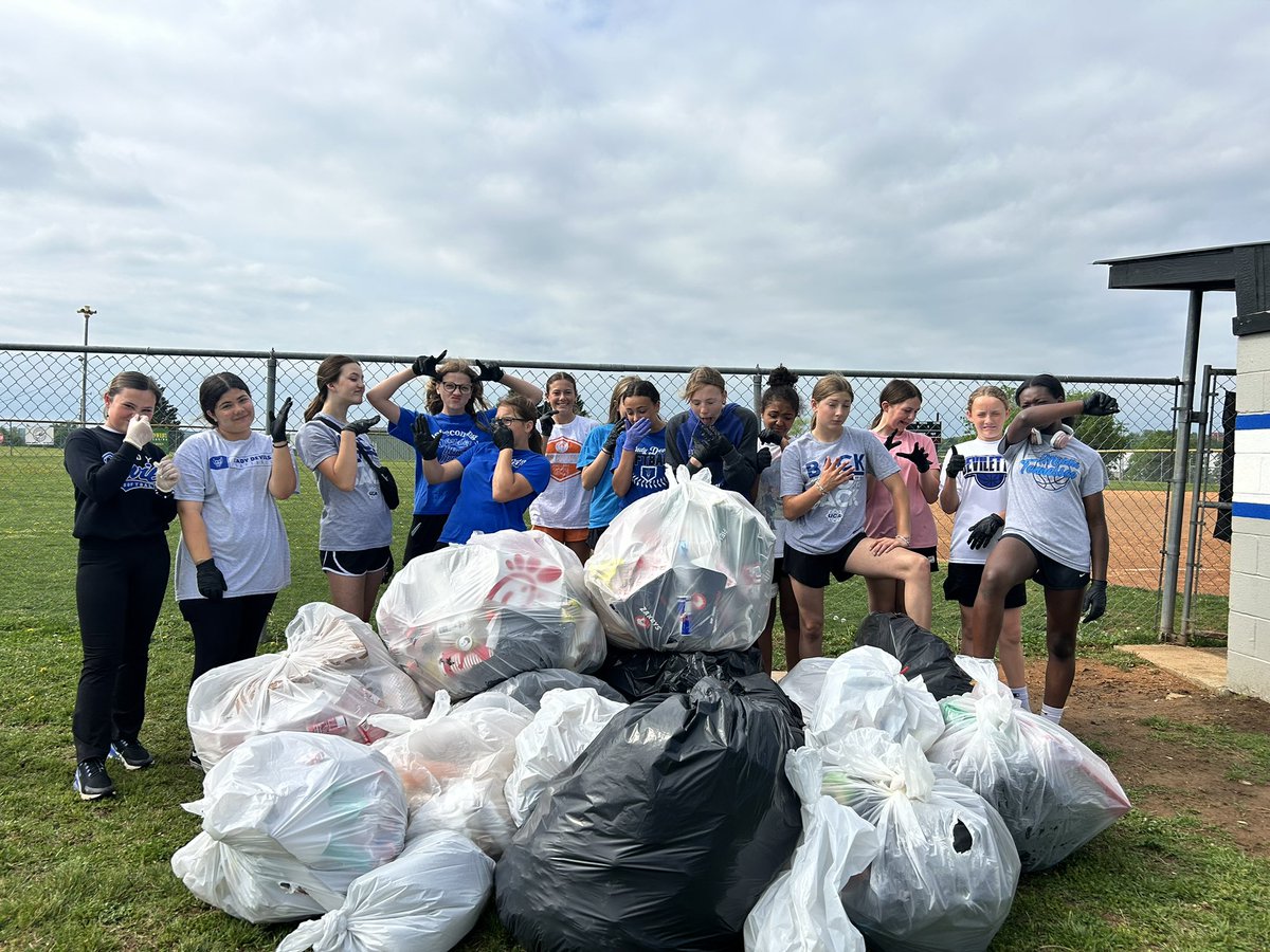 WJB Lady Blue Devils Softball (@wjbladydevils) on Twitter photo Lady Devils worked hard this weekend at Think Green Think Clean to help keep WJB beautiful! #thinkgreen #thinkclean #wjb <a href="/WalterJBaird/">Walter J. Baird</a> Lady Devils worked hard this weekend at Think Green Think Clean to help keep WJB beautiful! #thinkgreen #thinkclean #wjb <a href="/WalterJBaird/">Walter J. Baird</a>