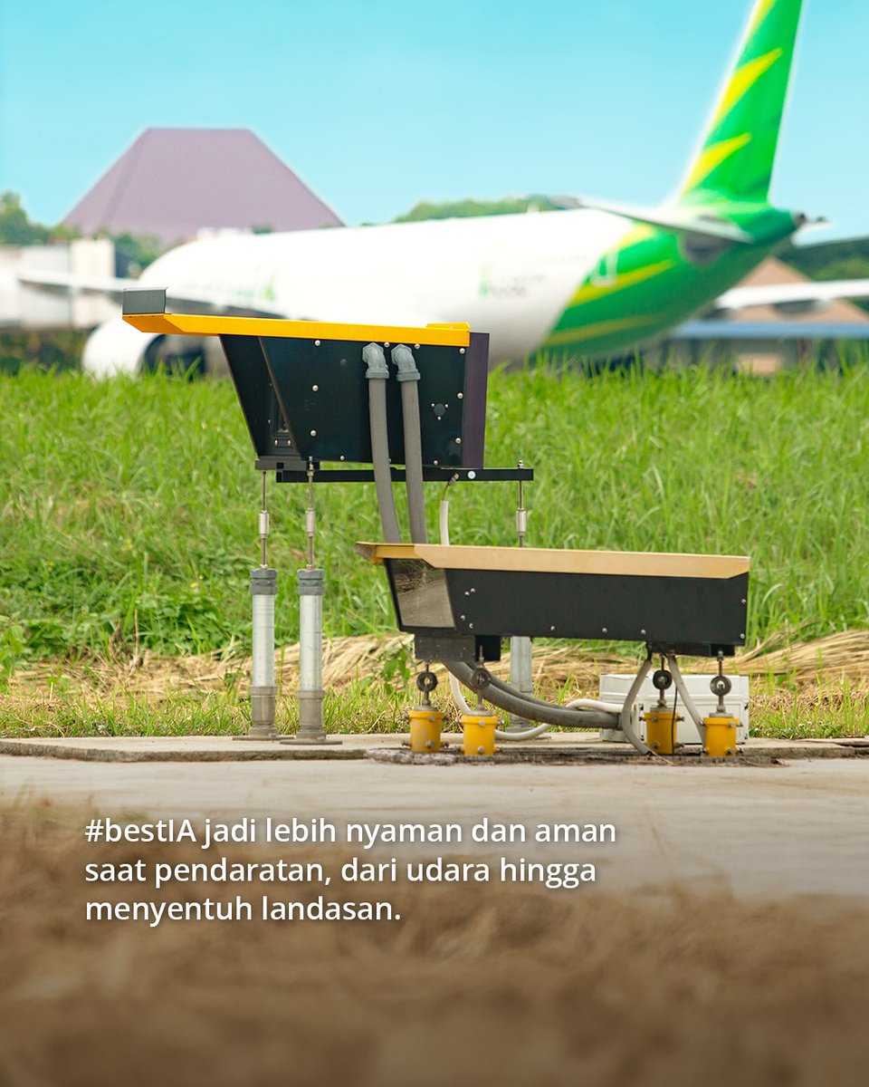 Bukan cuma penerangan, lampu ini ternyata bisa jadi panduan keselamatan!

Yuk, explore lebih banyak hal seru soal bandara di semua akun media sosial InJourney Airports

#InJourneyAirports
#AngkasaPuraIndonesia
#MelayaniSepenuhHati
#BUMNuntukIndonesia