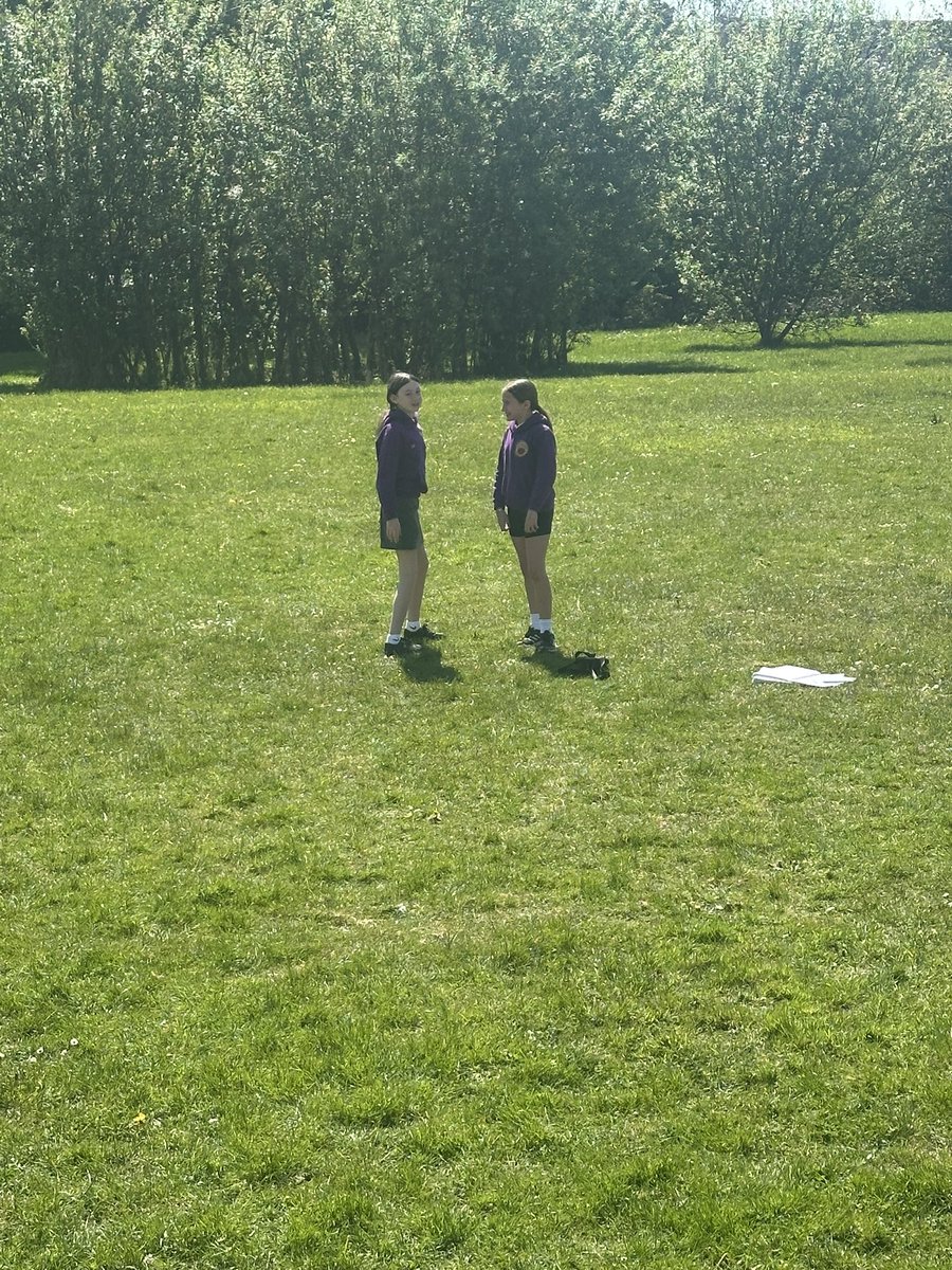 BryncochCiW's tweet image. What is ‘movement’? #bciwconcept #bciwcollaboration #generatingideas #sunshine ☀️