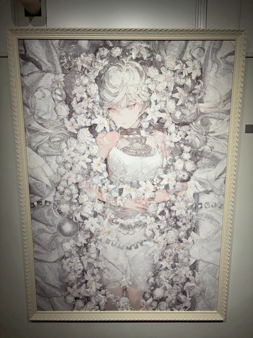 #タイキ展
昨日行ってました!展示されてるものはいつも画面で見るイラストとまた違った表情で美しかったです…!見に行くんだ大阪の皆 