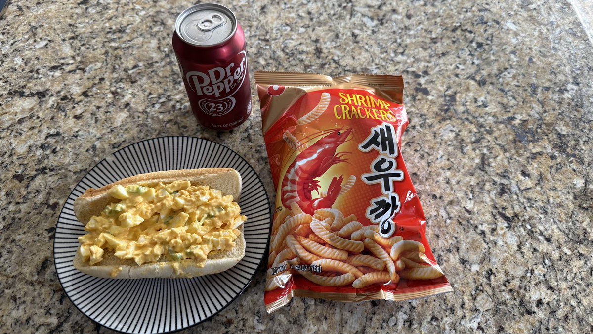 Hey <a href="/Mike_Haracz/">Chef Mike Haracz</a>, <a href="/ChefReactions/">Chef Reactions</a> please rate my lunch.