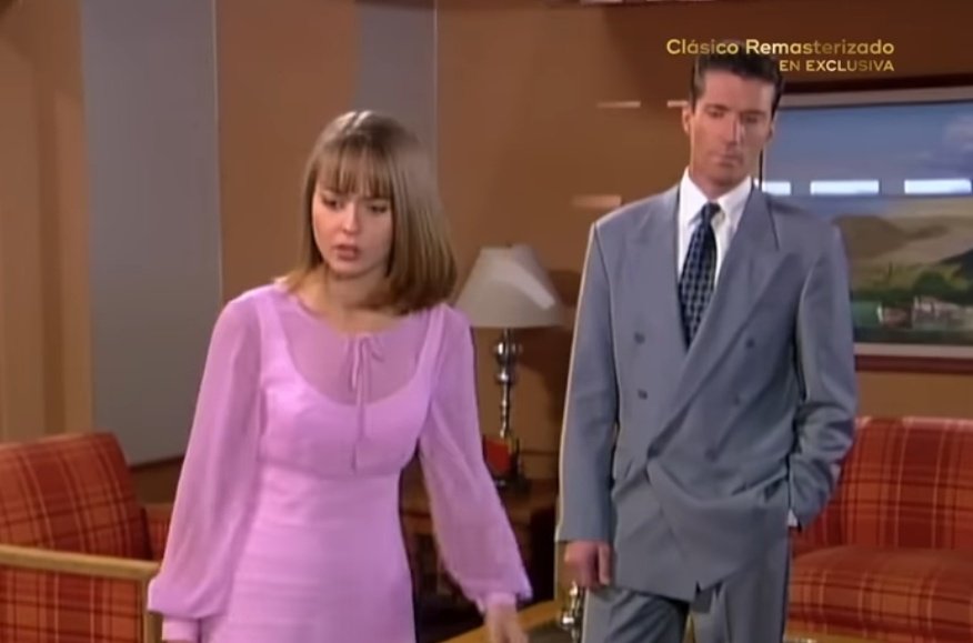 gabystanner's tweet image. ontem vi uma thread de looks da Paulina e acho que precisamos falar sobre ela na reta final da novela. a mulher está um LUXO! maravilhosa até mesmo devastada 
#AUsurpadora