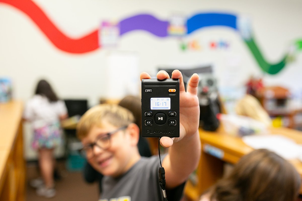 At Murray Elementary, students are developing a love for poetry thanks to librarian Courtney Vanover and The Walking Classroom! Vanover uses the Jack Prelutsky episode to help 2nd and 3rd graders explore topics like rhyming and personification. 

#EdTech #SchoolLibraryMonth