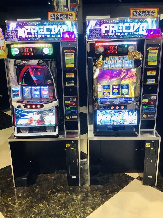 FINAL GIGA GRAND GOD パチスロ L にゃんこ大戦争 超神速│スマスロ