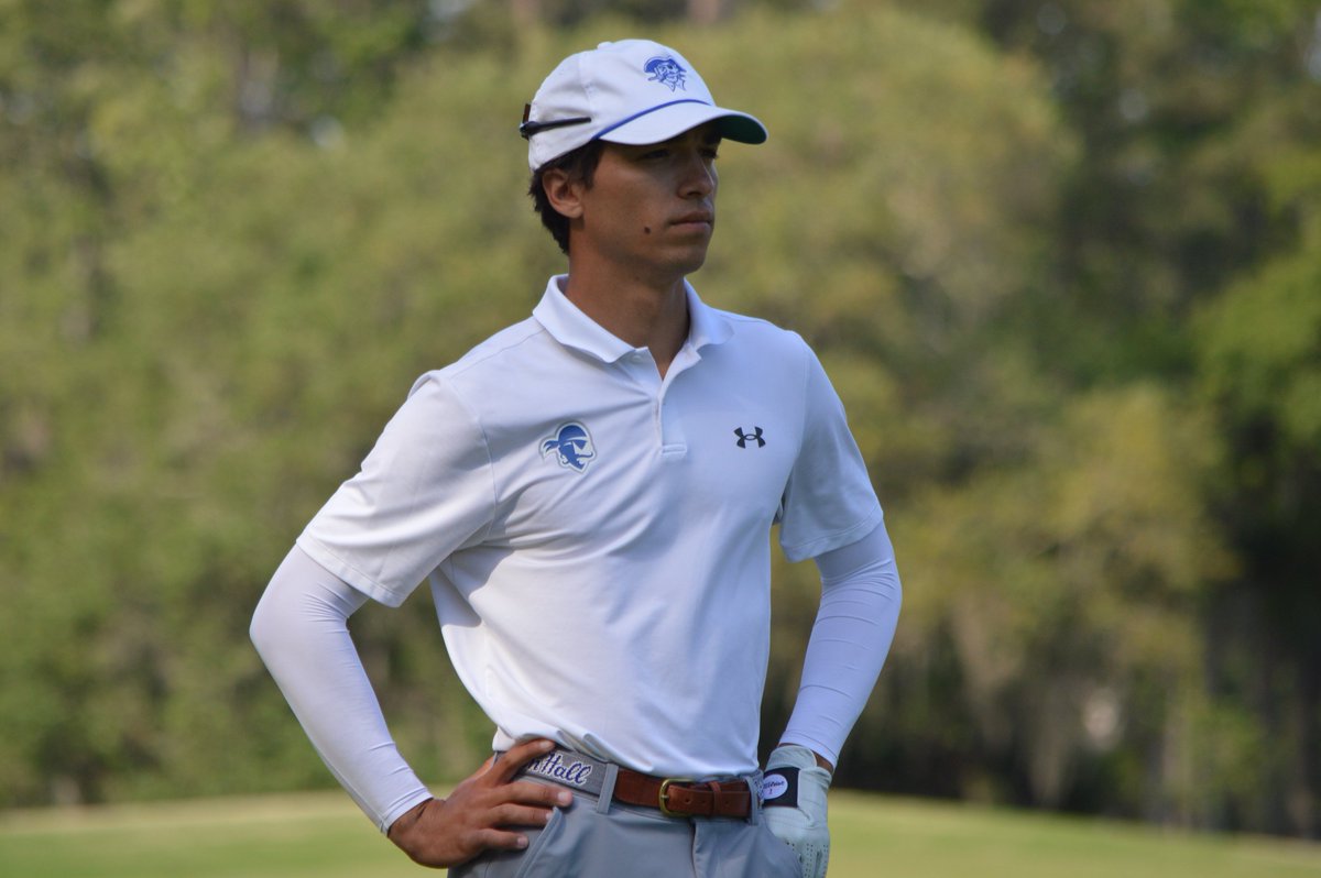 SHUMGolf's tweet image. Patrick Kahanek continues to improve each round. He's only 1-over-par at the turn today!!
#HALLin β³π΄ββ οΈπ΅βͺ