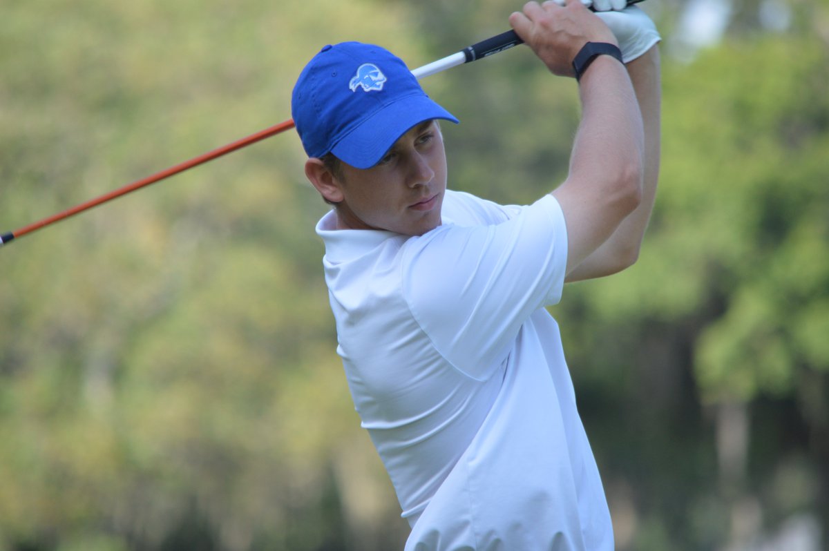 SHUMGolf's tweet image. Will Hennessee is currently 3-over-par at the turn.
#HALLin β³π΄ββ οΈπ΅βͺ