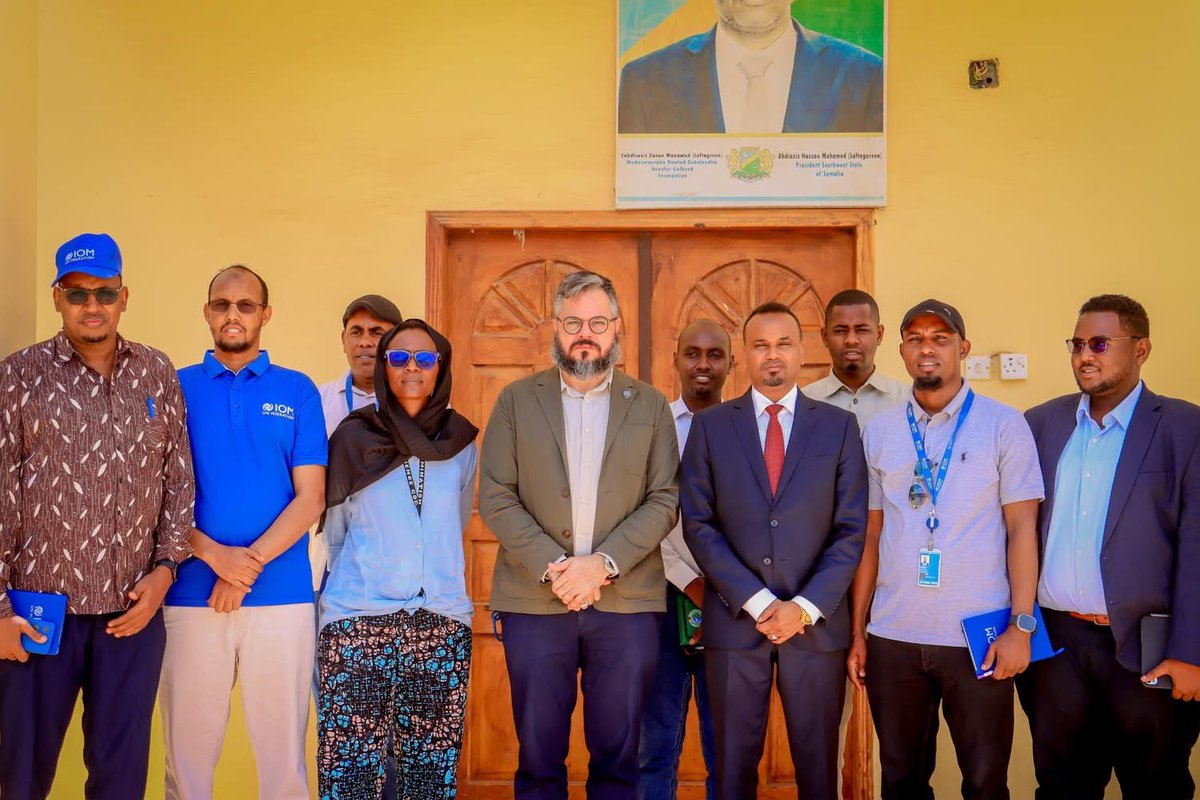 Mayor Abdullahi Ali Watiin (@abdullahiwatiin) on Twitter photo This morning, it was my pleasure to meet the Cheif of Mission <a href="/iom_somalia/">IOM Somalia</a> , Mr. Manuel Pereira Marques and the Deputy Cheif of Mission, Ms. Prestage Murima in my office and we have discussed strategies to improve the coordinations for the displaced people through integration of This morning, it was my pleasure to meet the Cheif of Mission <a href="/iom_somalia/">IOM Somalia</a> , Mr. Manuel Pereira Marques and the Deputy Cheif of Mission, Ms. Prestage Murima in my office and we have discussed strategies to improve the coordinations for the displaced people through integration of