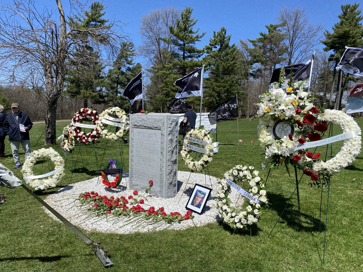 Workers Day of Mourning commemorated by the Ottawa and District Labour Council at Vincent Massey Park