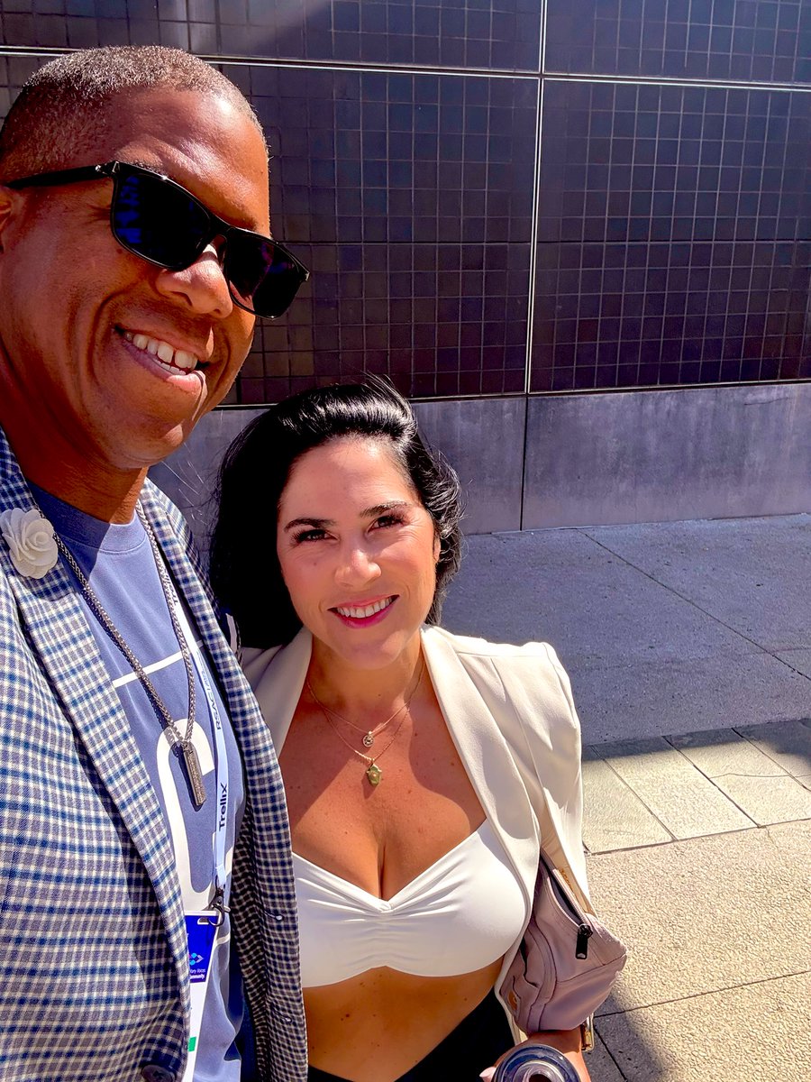 Merritt Baer (@merrittbaer) on Twitter photo Says <a href="/LarryWhiteside/">Larry Whiteside Jr.</a> “I have selfie arms” 😂
Stay tuned for our recording!
Cc <a href="/recolabs_ai/">Reco</a> <a href="/enkryptai/">Enkrypt AI</a> <a href="/Level6Cyber/">LEVEL 6 Cybersecurity</a> <a href="/gabe_g2i/">Gabe Greenberg</a> Says <a href="/LarryWhiteside/">Larry Whiteside Jr.</a> “I have selfie arms” 😂
Stay tuned for our recording!
Cc <a href="/recolabs_ai/">Reco</a> <a href="/enkryptai/">Enkrypt AI</a> <a href="/Level6Cyber/">LEVEL 6 Cybersecurity</a> <a href="/gabe_g2i/">Gabe Greenberg</a>