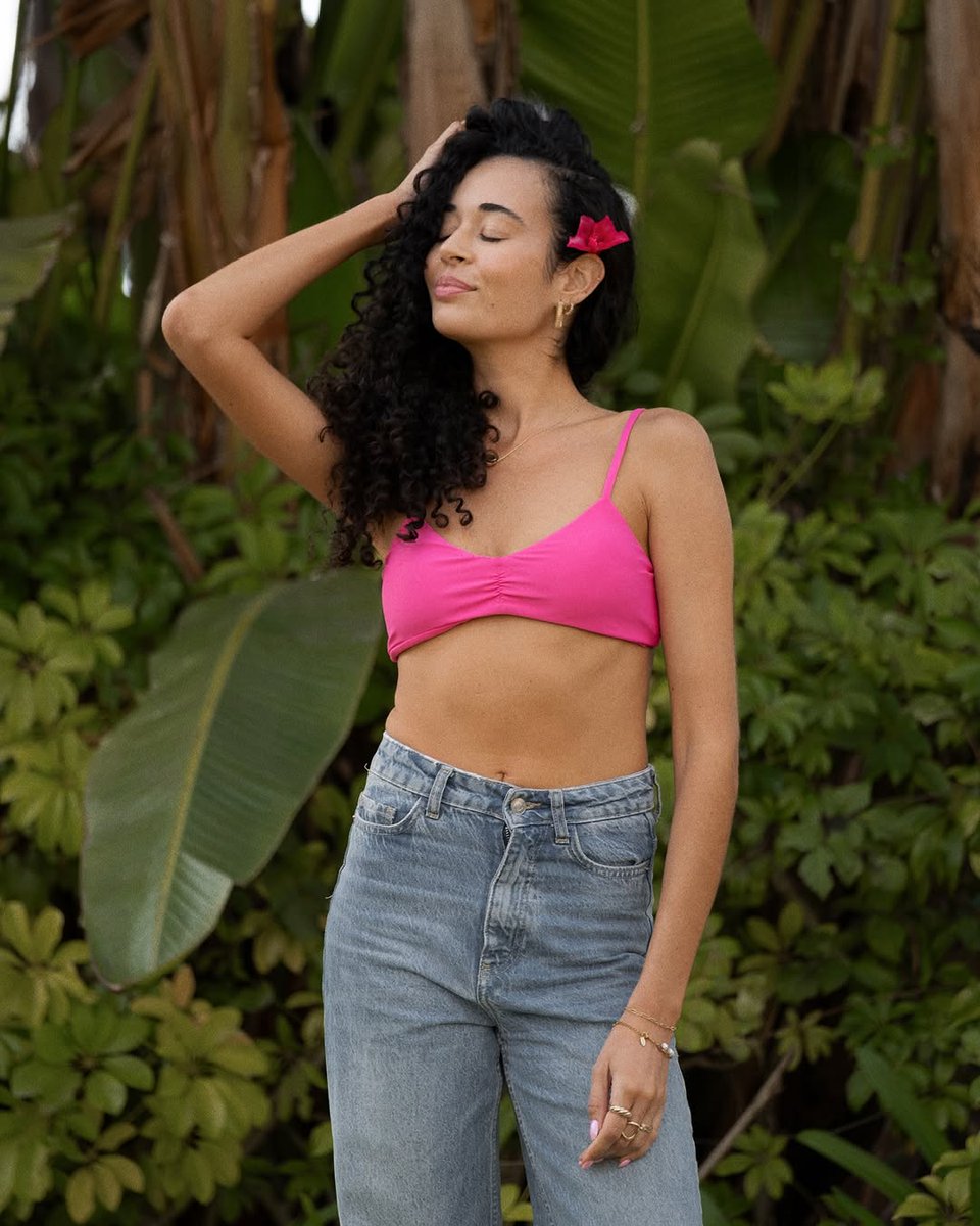 🎥 We recently hosted the amazing @midoribikinis team for a photoshoot on our property, fun! 📸 
Looking for a tropical style location for your brand / company? 🌴 Call Shelby at 858 452 4013 to book our space, we'd love to hear from you!
photo + video: @midoribikinis