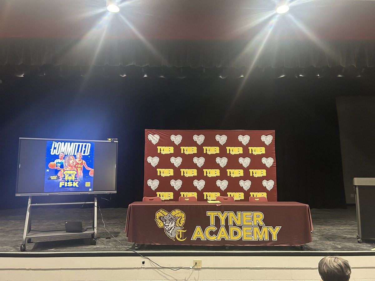 Smokey Putnam (@sotgsmoke) on Twitter photo #SOTG is here to support <a href="/TynerRamily/">Tyner Rams Boys Basketball</a> basketball star <a href="/AdariusBrewste1/">Adarius Brewster</a> on his college signing to <a href="/FiskMBB/">Fisk.MBB</a> <a href="/JeremiahCrutch3/">Jeremiah Crutcher</a> #SOTG #SOTG is here to support <a href="/TynerRamily/">Tyner Rams Boys Basketball</a> basketball star <a href="/AdariusBrewste1/">Adarius Brewster</a> on his college signing to <a href="/FiskMBB/">Fisk.MBB</a> <a href="/JeremiahCrutch3/">Jeremiah Crutcher</a> #SOTG