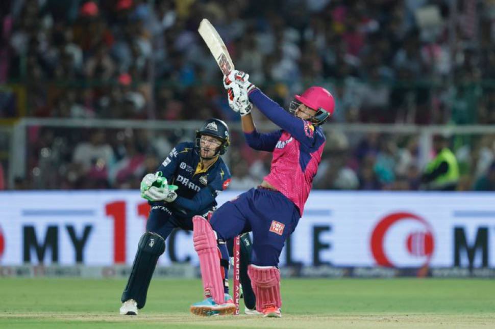 quicklab7's tweet image. Maybe he has an extra class tomorrow morning — that’s why he finished the match so early!
What a knock! 🔥
Remember the name: #VaibhavSuryavanshi
#RRvsGT