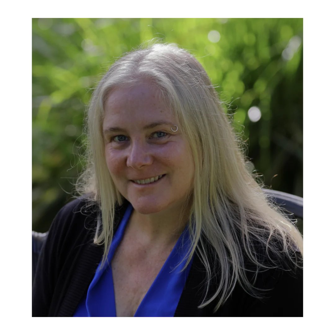 Wellcome Centre for Integrative Neuroimaging (@oxfordwin) on Twitter photo As well as a new name, OxCIN also has a brand new Director: Karla Miller! <a href="/fmrib_karla/">Karla Loreen Miller 🇺🇦</a> We are grateful for 10 years of superb leadership from Heidi Johansen-Berg <a href="/heidijoberg/">Heidi Johansen-Berg</a> and excited to see the new ideas Karla will bring. Read more about Karla here: oxcin.ox.ac.uk/people/karla-m… As well as a new name, OxCIN also has a brand new Director: Karla Miller! <a href="/fmrib_karla/">Karla Loreen Miller 🇺🇦</a> We are grateful for 10 years of superb leadership from Heidi Johansen-Berg <a href="/heidijoberg/">Heidi Johansen-Berg</a> and excited to see the new ideas Karla will bring. Read more about Karla here: oxcin.ox.ac.uk/people/karla-m…