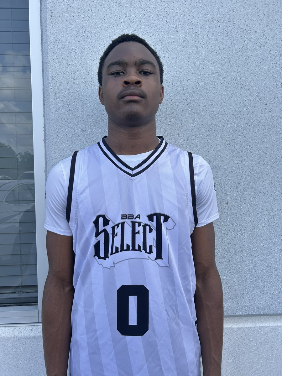 Syniker Taylor Jr. | BBA Select | c/o 2029 | 6’2 F
Athletic and explosive wing who is versatile on both ends. Finishes efficiently at the rim and has an improving jumper. Defensively, guards multiple positions, jumps passing lanes, and blocks shots at a high rate.
